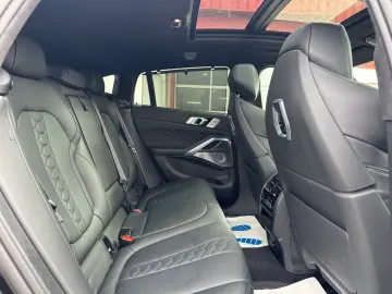 BMW X6 M Competition HEAD-UP B&W MATT LEDER PANO