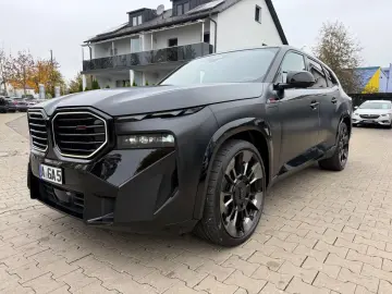 BMW XM RED Label-751PS-LIMITIERT 1 500 Stück