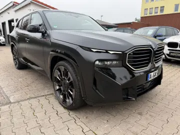 BMW XM RED Label-751PS-LIMITIERT 1 500 Stück