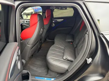 BMW XM RED Label-751PS-LIMITIERT 1 500 Stück