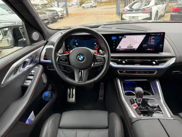 BMW XM RED Label-751PS-LIMITIERT 1 500 Stück