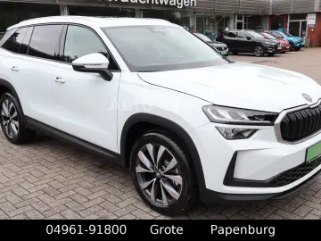 SKODA Kodiaq 1 5 TSI Selection DSG Head Up 7 Sitzer