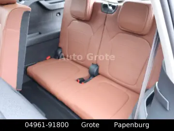 SKODA Kodiaq 1 5 TSI Selection DSG Head Up 7 Sitzer