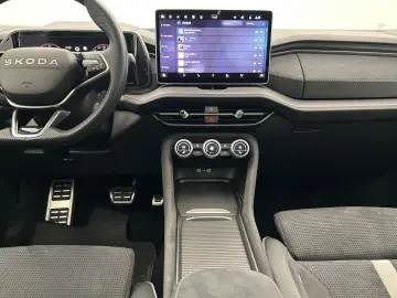 SKODA Kodiaq 2.0 TSI 4x4 Sportline DSG 7-Sitzer HUD Pa