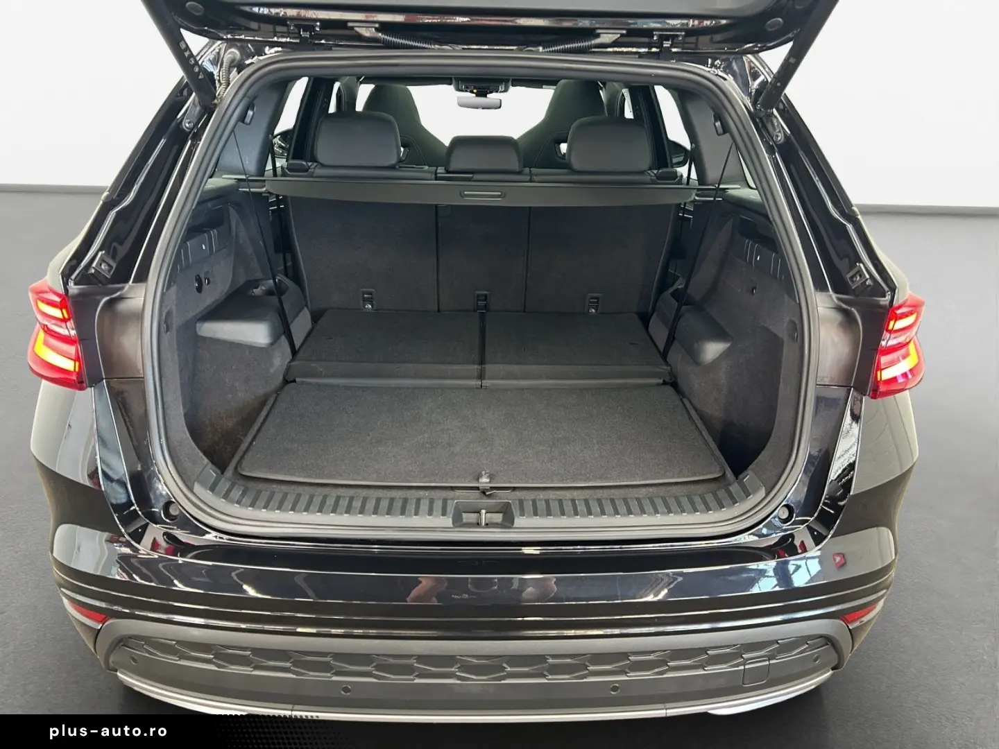 SKODA Kodiaq 2.0 TSI 4x4 Sportline DSG 7-Sitzer HUD Pa