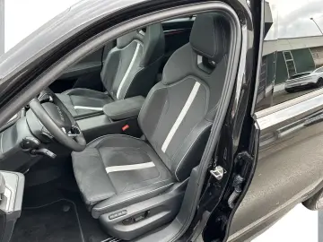 SKODA Kodiaq SPORTLINE LED KAMERA 7-SITZE PANO-DACH