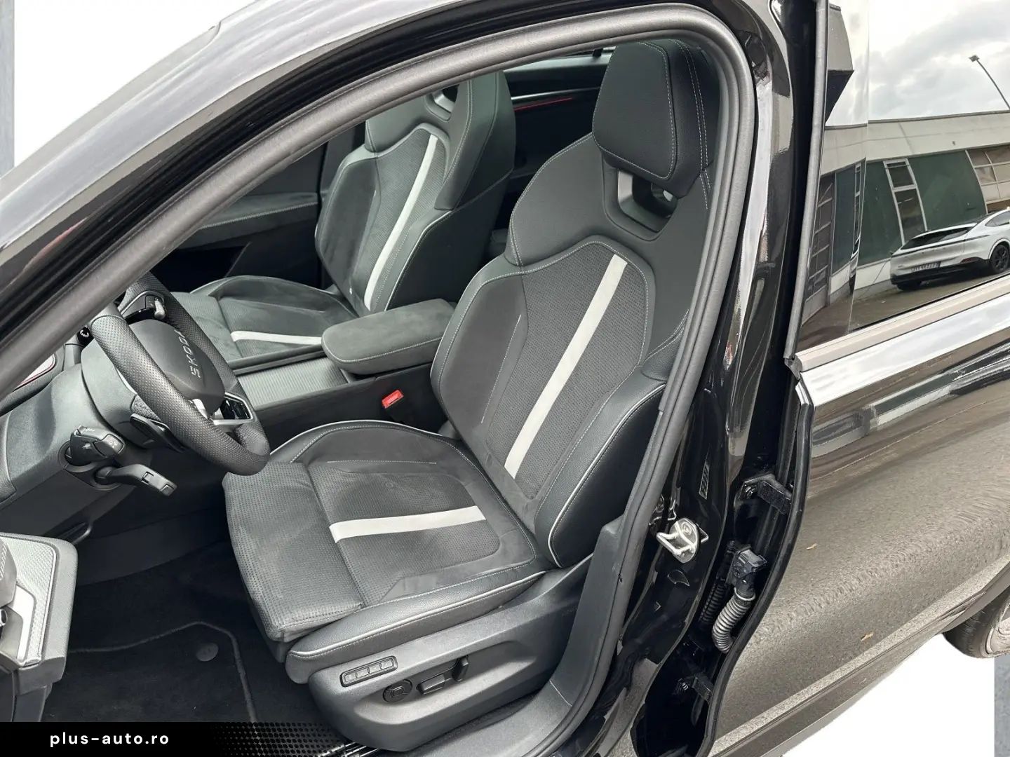 SKODA Kodiaq SPORTLINE LED KAMERA 7-SITZE PANO-DACH