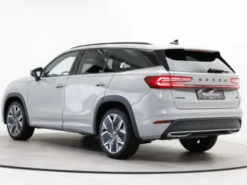 SKODA Kodiaq 2.0 TSI 4x4 DSG Sportline 7-S. Pano Stdhz