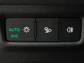 SKODA Kodiaq 2.0 TSI 4x4 DSG Sportline 7-S. Pano Stdhz