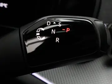 SKODA Kodiaq 2.0 TSI 4x4 DSG Sportline 7-S. Pano Stdhz