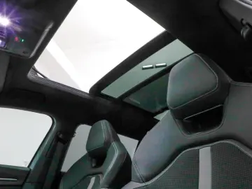 SKODA Kodiaq 2.0 TSI 4x4 DSG Sportline 7-S. Pano Stdhz