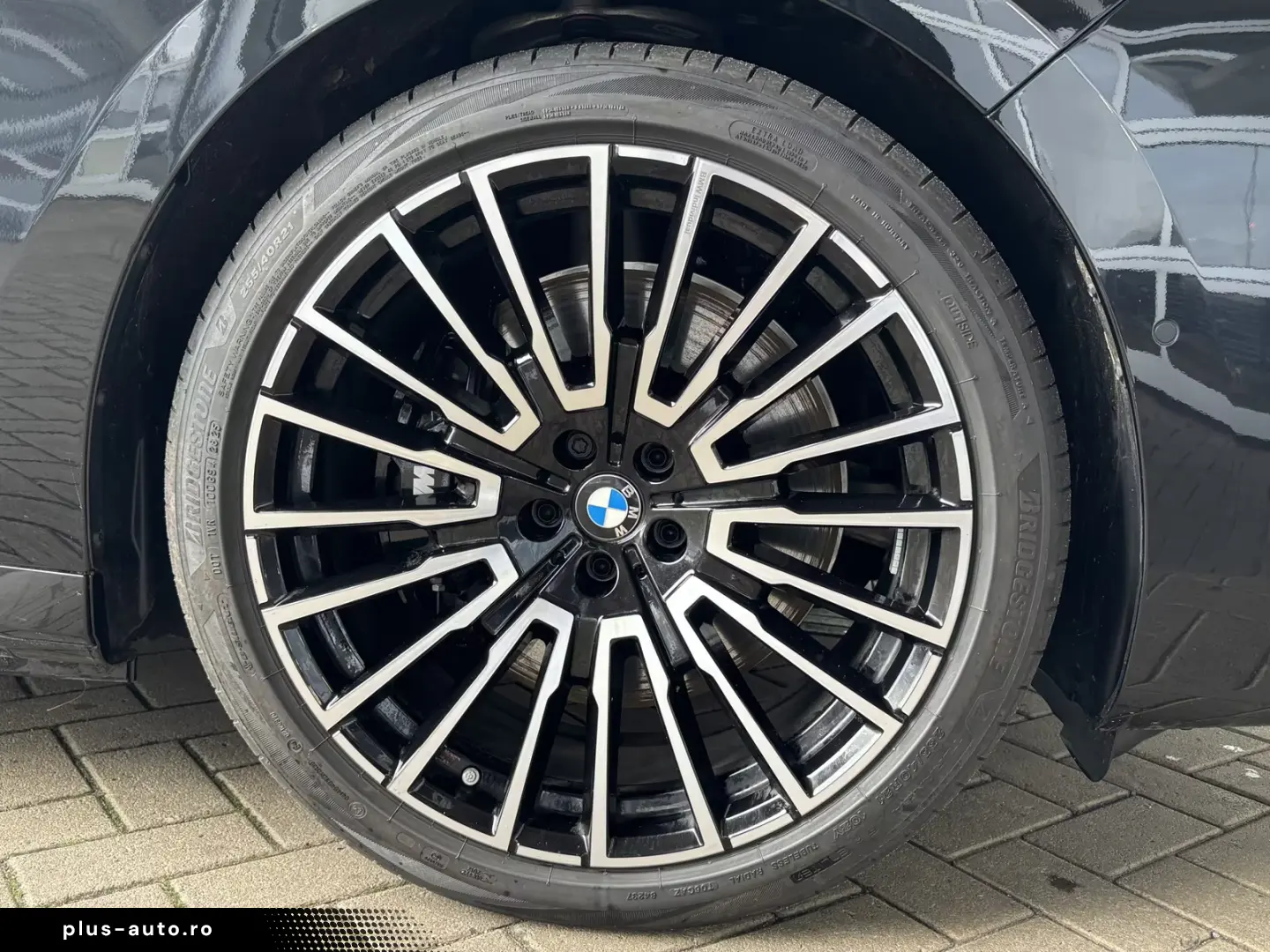 BMW 750 e xDrive M-Sport