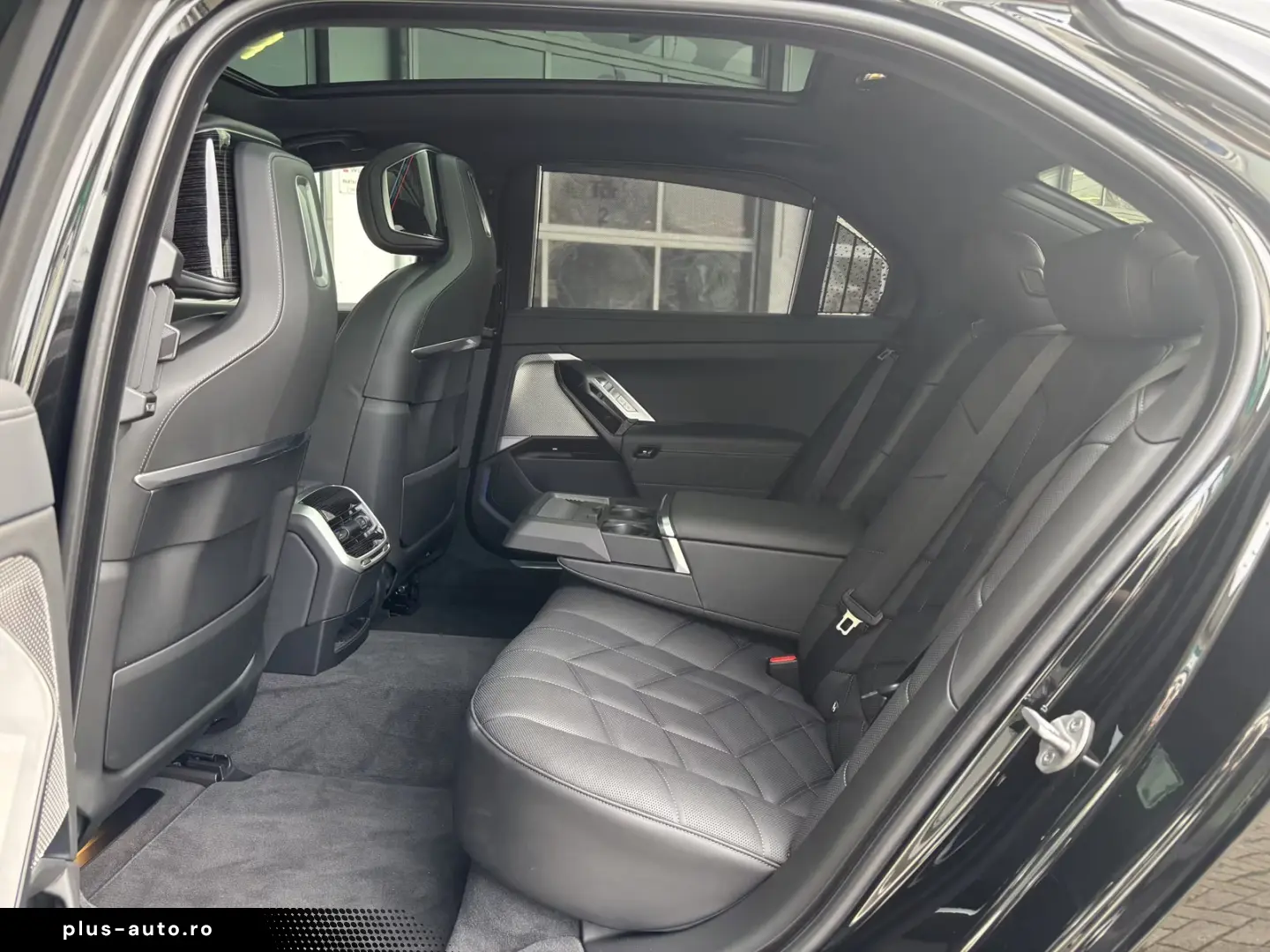 BMW 750 e xDrive M-Sport