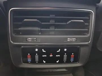 Audi Q7 50 TDI V6 Mild Hybrid Quattro Tiptronic S-Line