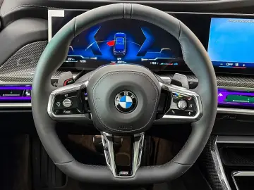 BMW 740d xDrive M Sportpaket