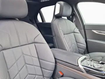 BMW 750e xDrive ExecLounge TV Massage Ventil SoftClose