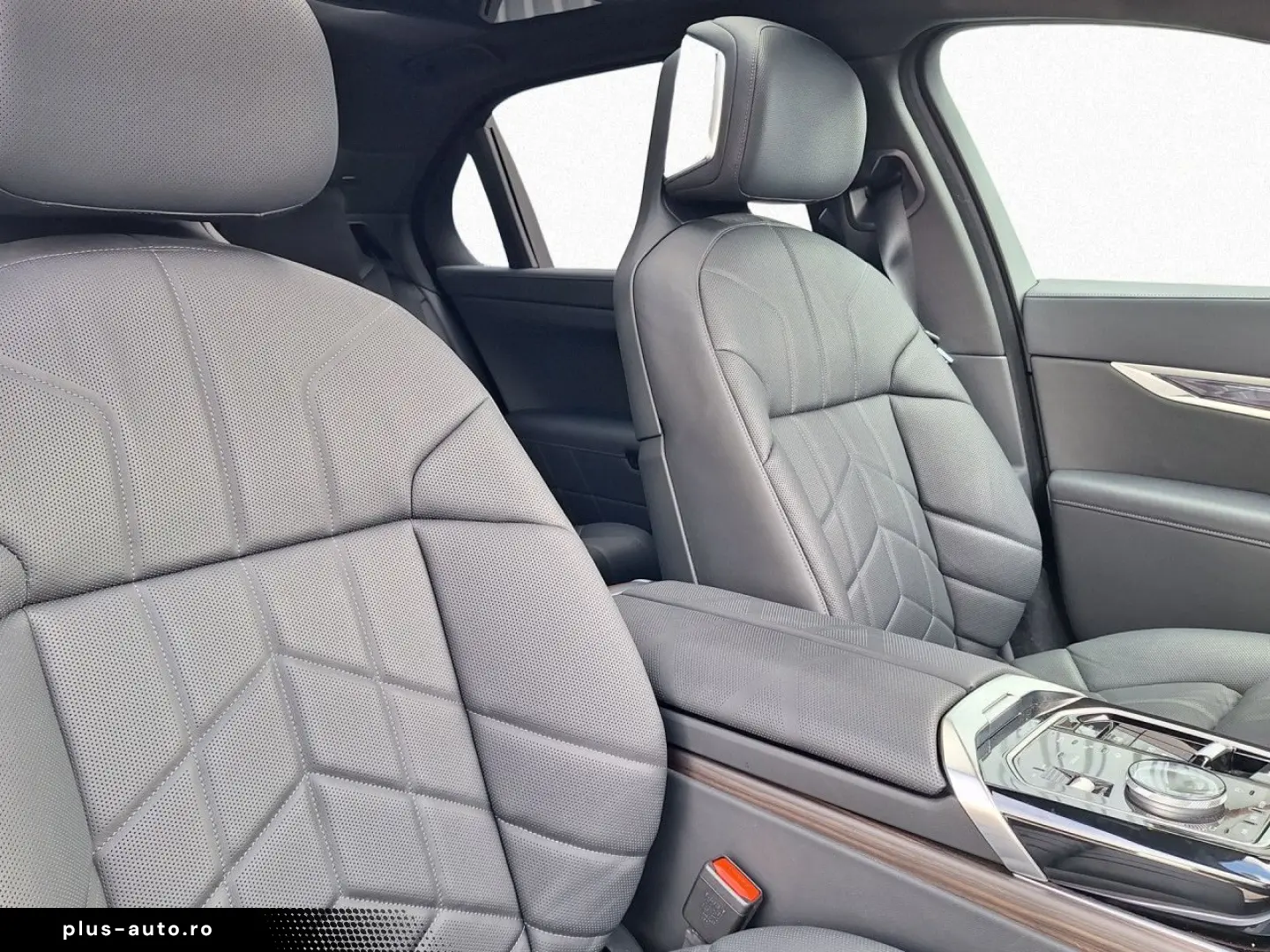 BMW 750e xDrive ExecLounge TV Massage Ventil SoftClose