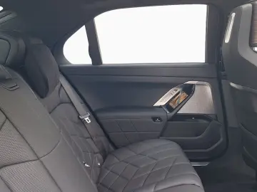 BMW 750e xDrive ExecLounge TV Massage Ventil SoftClose