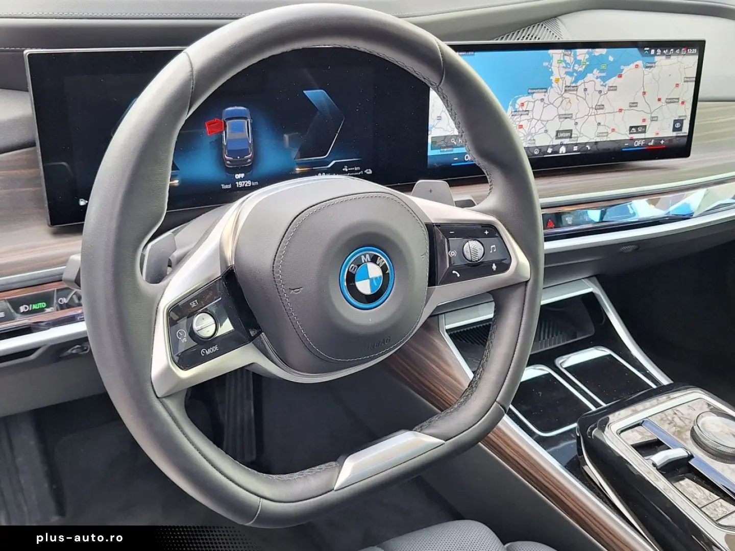 BMW 750e xDrive ExecLounge TV Massage Ventil SoftClose