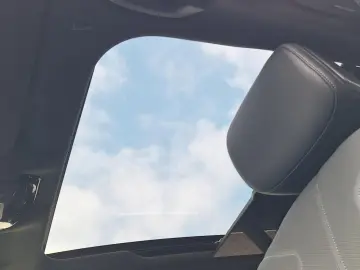 BMW 750e xDrive ExecLounge TV Massage Ventil SoftClose