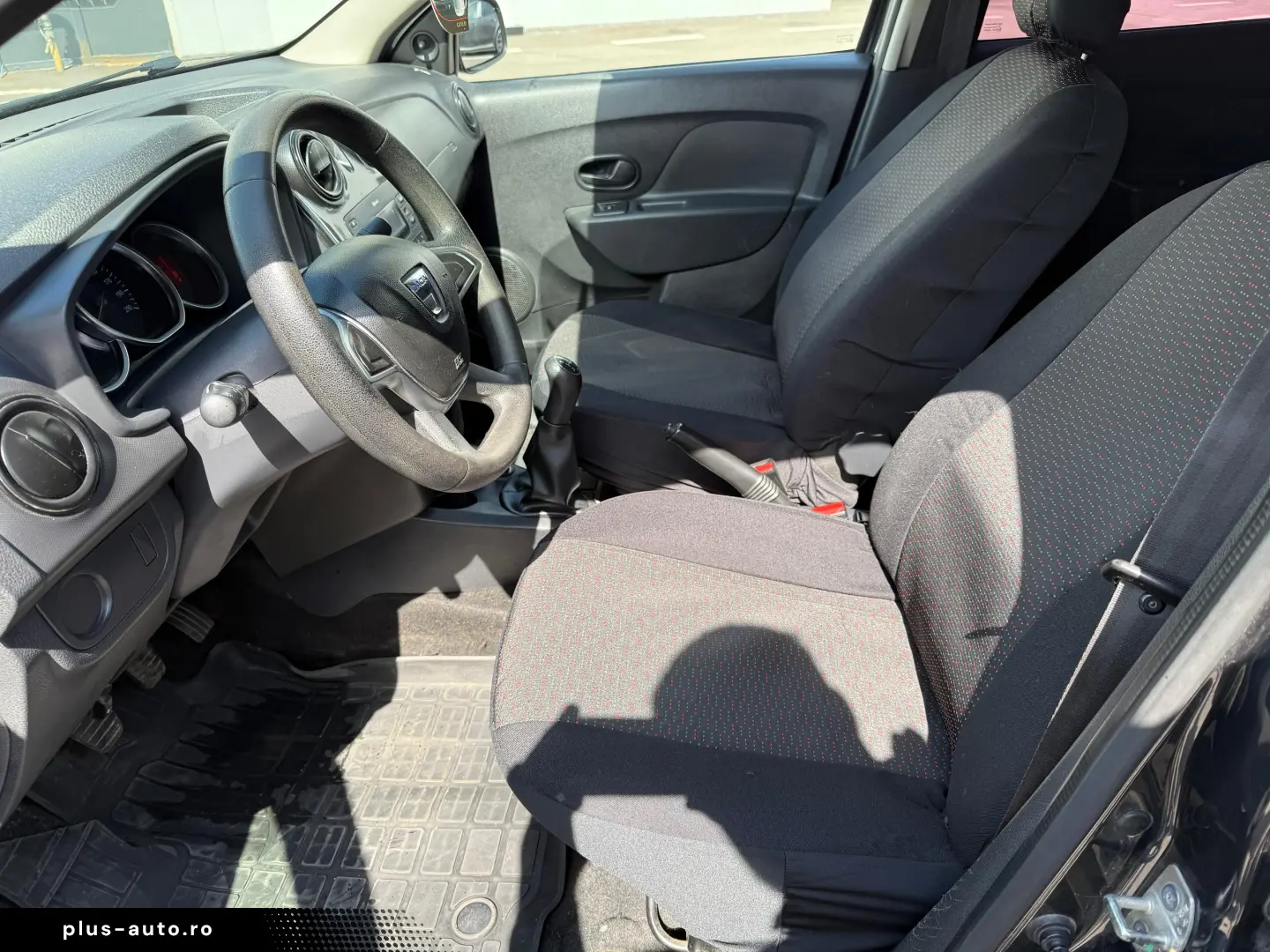 Dacia Logan II (facelift 2016) 1.0 SCe (73 CP)