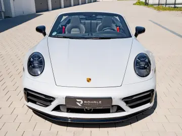 PORSCHE 992.1 Carrera 4 GTS Cabrio   Lift   Bose   18 W