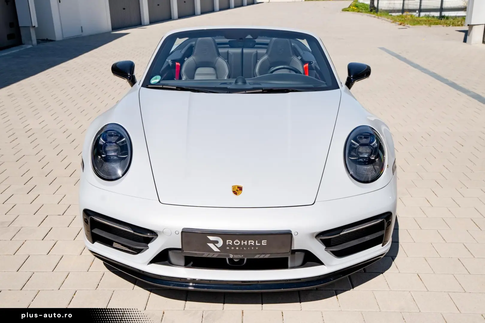 PORSCHE 992.1 Carrera 4 GTS Cabrio   Lift   Bose   18 W