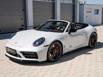 PORSCHE 992.1 Carrera 4 GTS Cabrio   Lift   Bose   18 W