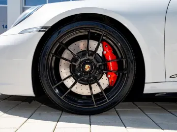 PORSCHE 992.1 Carrera 4 GTS Cabrio   Lift   Bose   18 W