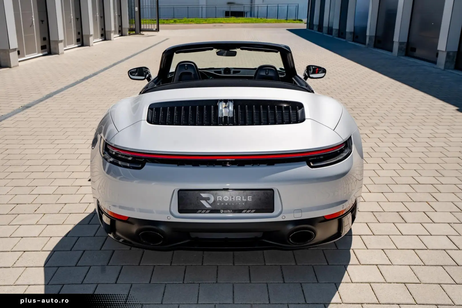 PORSCHE 992.1 Carrera 4 GTS Cabrio   Lift   Bose   18 W