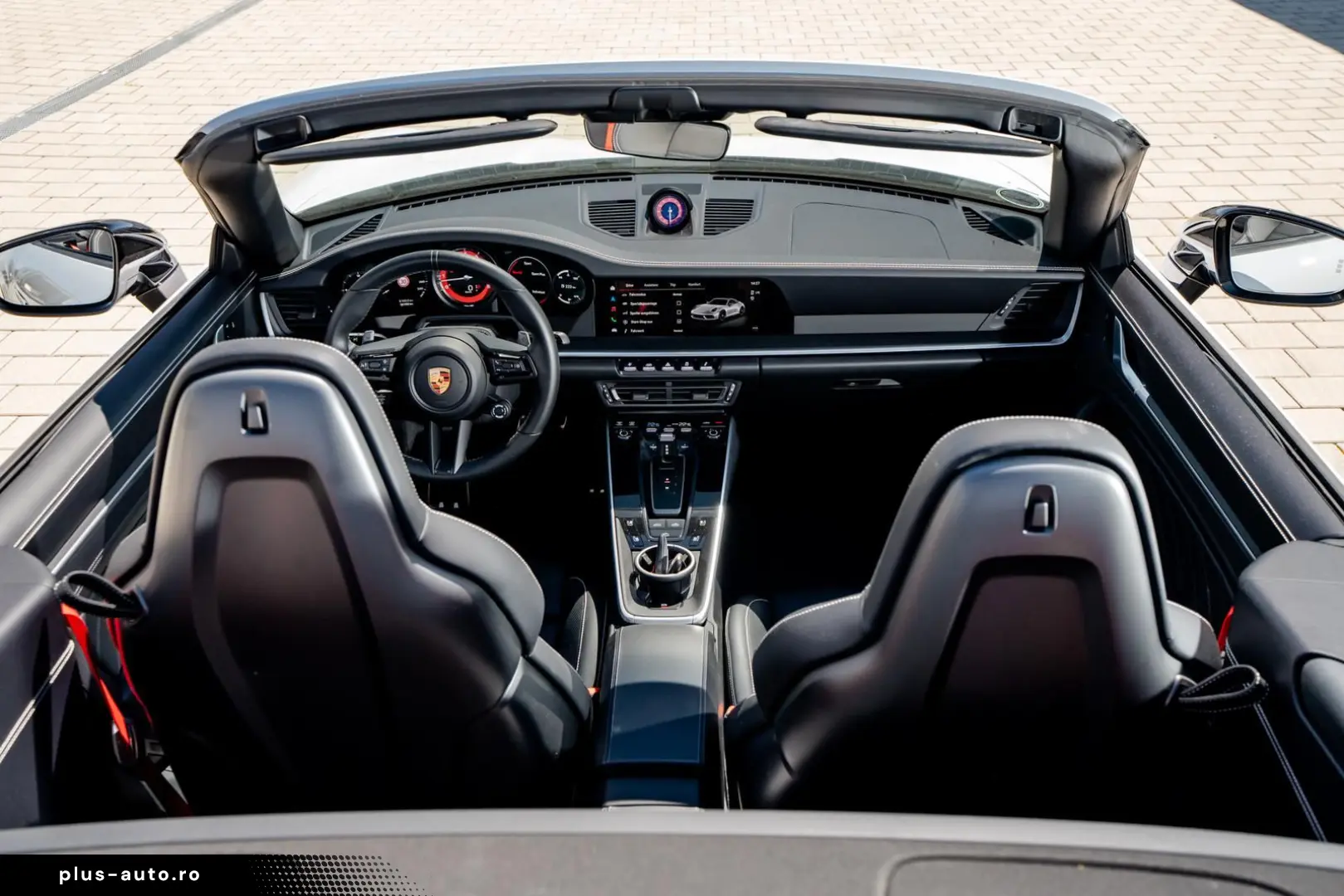 PORSCHE 992.1 Carrera 4 GTS Cabrio   Lift   Bose   18 W