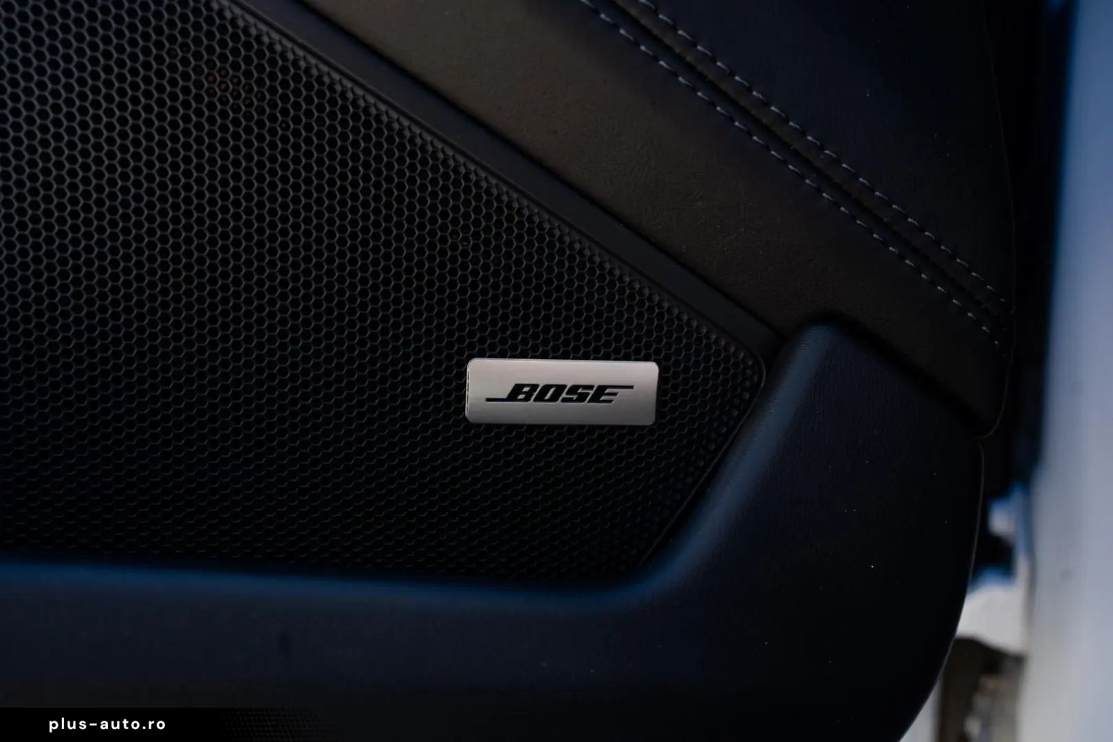 PORSCHE 992.1 Carrera 4 GTS Cabrio   Lift   Bose   18 W