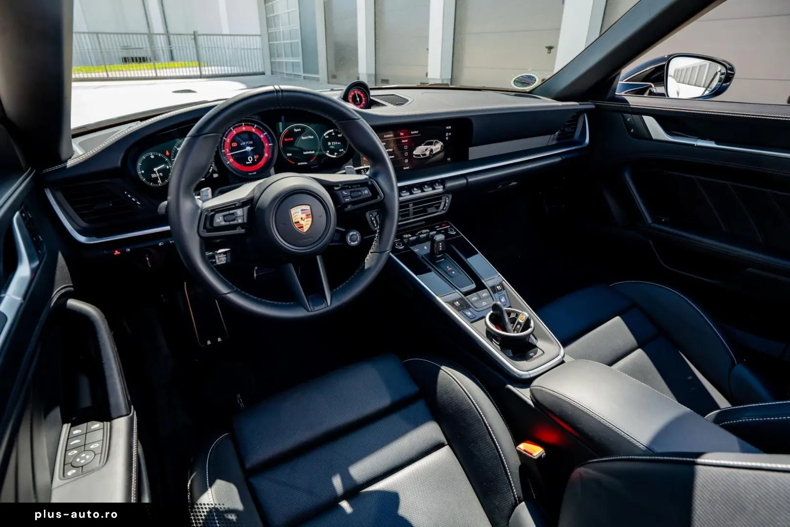 PORSCHE 992.1 Carrera 4 GTS Cabrio   Lift   Bose   18 W