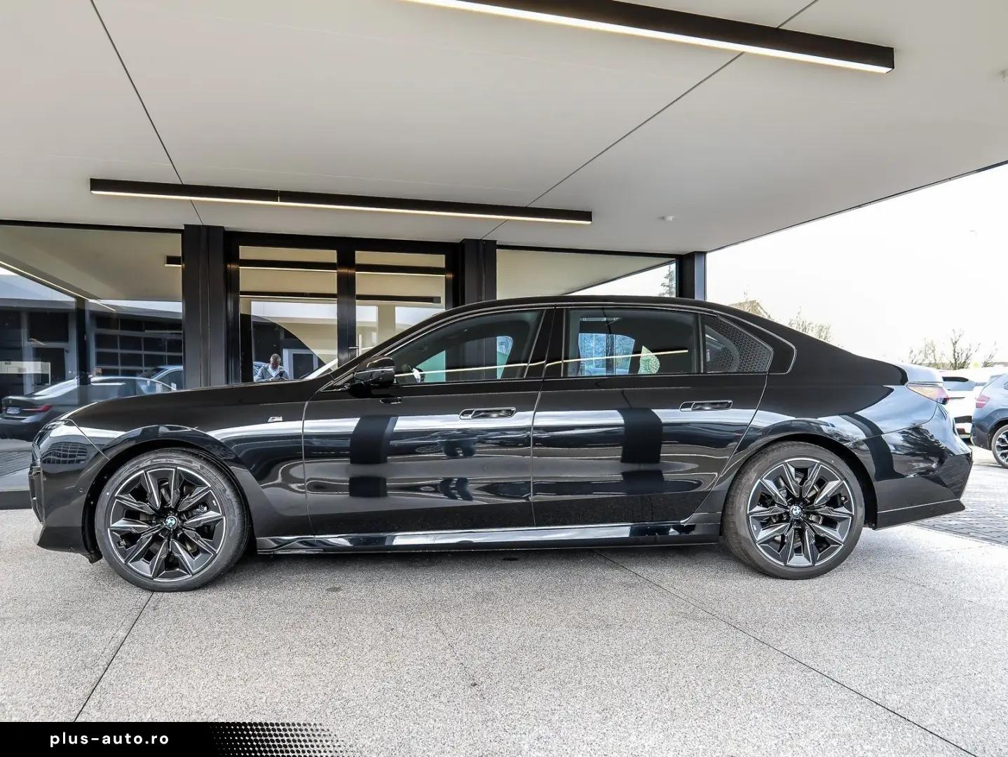 BMW 740d xDr MSp ExecLounge SkyLounge TV Massage Ventil