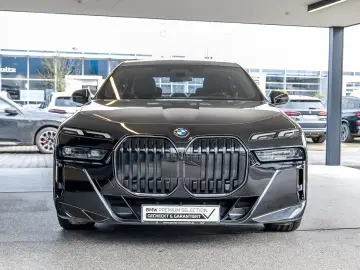 BMW 740d xDr MSp ExecLounge SkyLounge TV Massage Ventil
