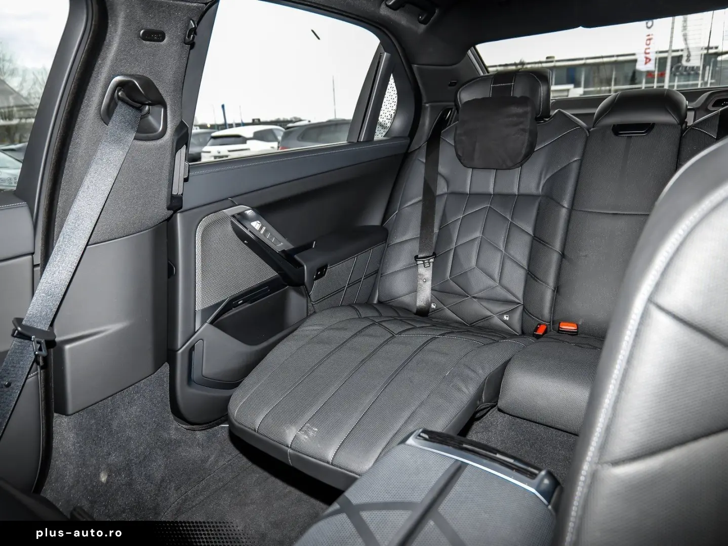 BMW 740d xDr MSp ExecLounge SkyLounge TV Massage Ventil