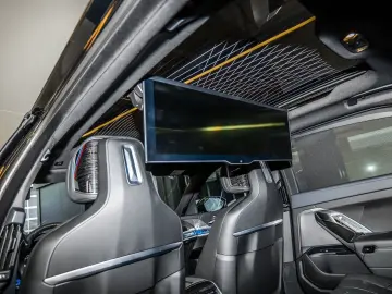 BMW 740d xDr MSp ExecLounge SkyLounge TV Massage Ventil