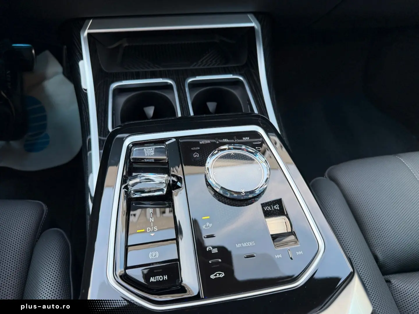 BMW 750 e xDr MSp ExecLounge SkyLounge TV SoftClose Massage