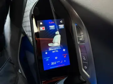 BMW 750 e xDr MSp ExecLounge SkyLounge TV SoftClose Massage