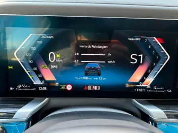 BMW 750 e xDr MSp ExecLounge SkyLounge TV SoftClose Massage