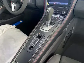 Porsche Boxster 718 Boxster Spyder 2.0 !