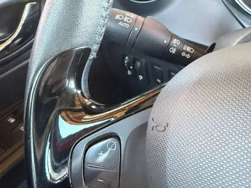 Renault Captur 1.5 dCi 90 CP   Garantie   Rate