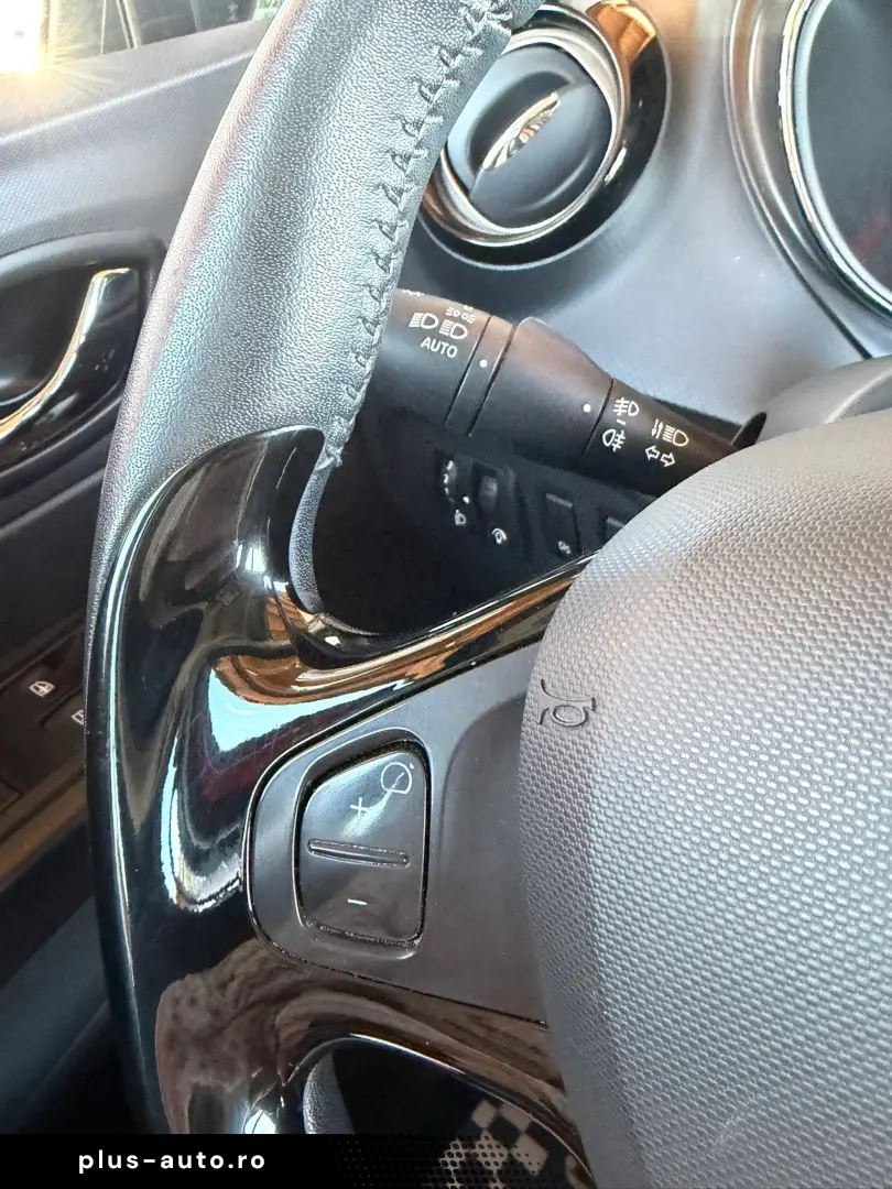 Renault Captur 1.5 dCi 90 CP   Garantie   Rate