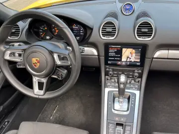 Porsche Boxster 718 Boxster GTS 4.0 PDK SportDesign