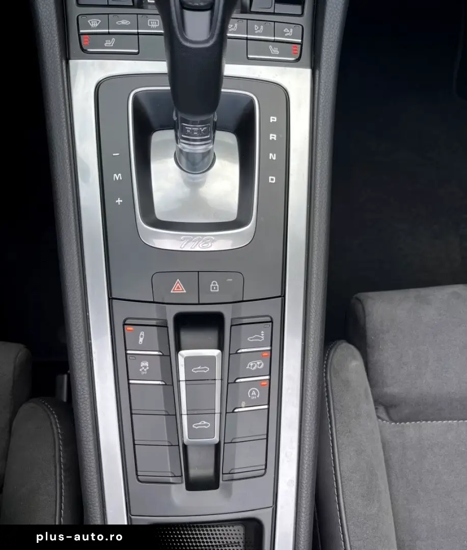 Porsche Boxster 718 Boxster GTS 4.0 PDK SportDesign