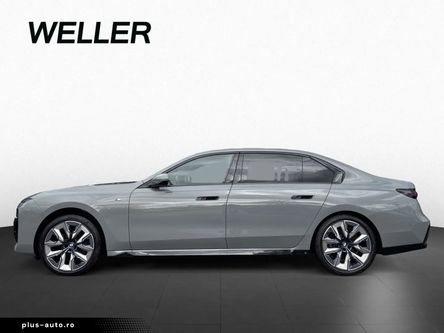 BMW 740d MPro Individual ExecLoun SkyLoun TV SoftClo Massage