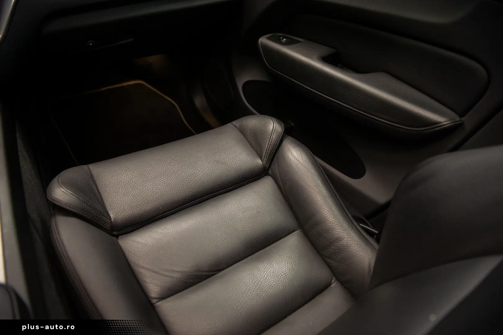 Volvo XC60 T8 R-Design