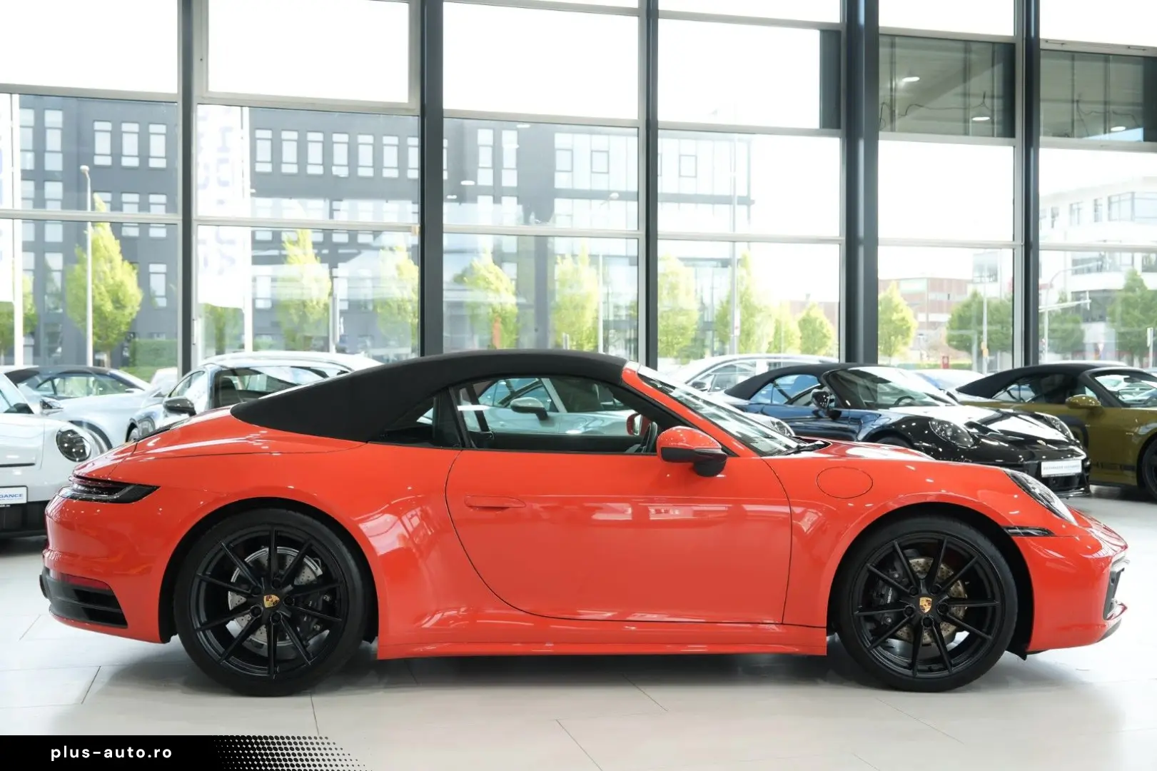 PORSCHE 992 SPORT-CHRONO SPORTABGAS MATRIX 14-WEGE BOSE
