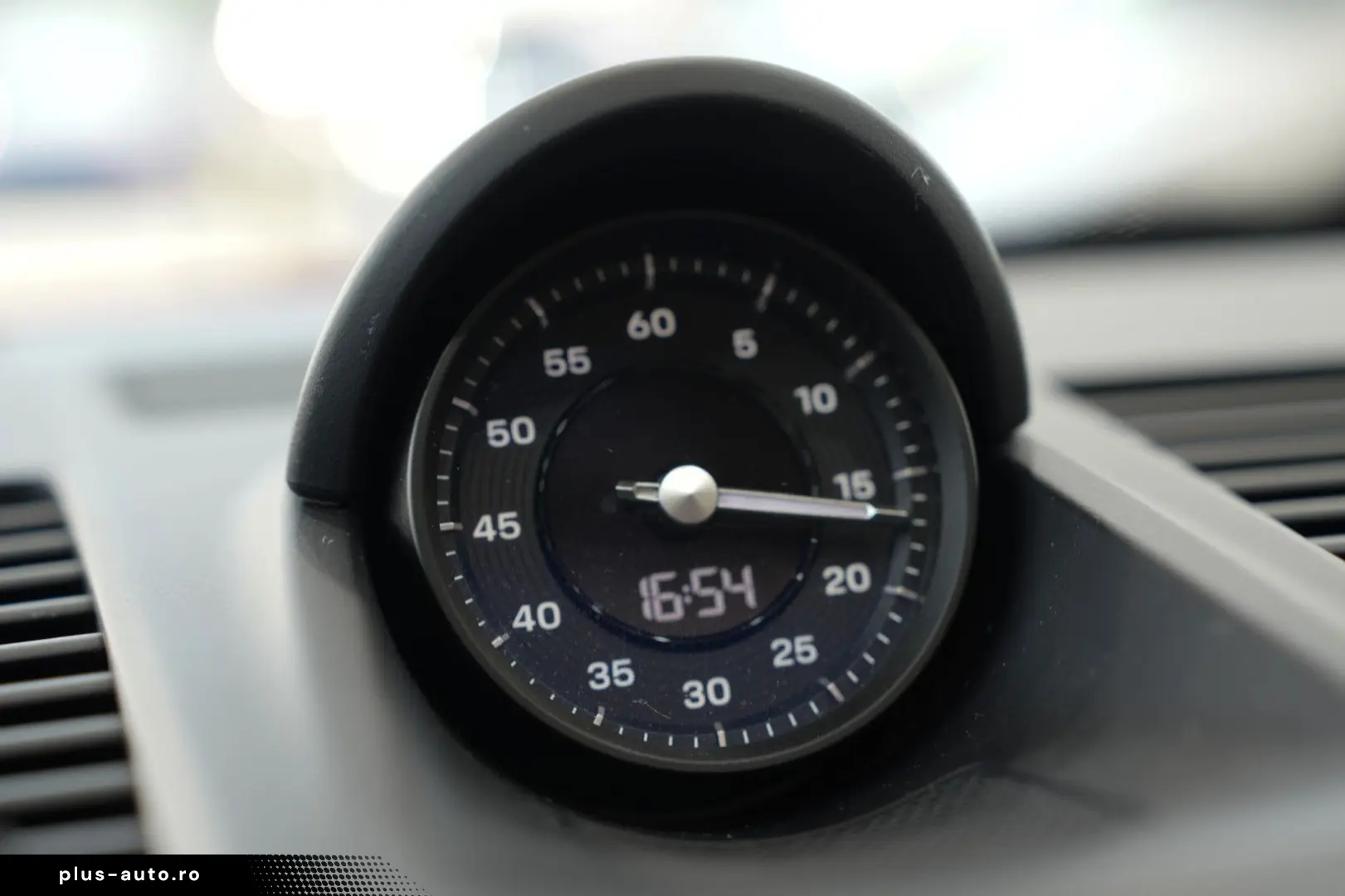 PORSCHE 992 SPORT-CHRONO SPORTABGAS MATRIX 14-WEGE BOSE