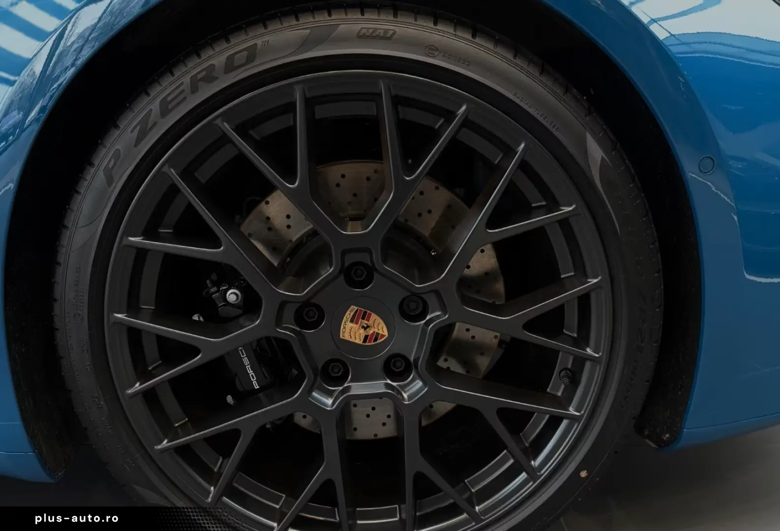 Porsche 992 Targa 4S Burmester Clubleder